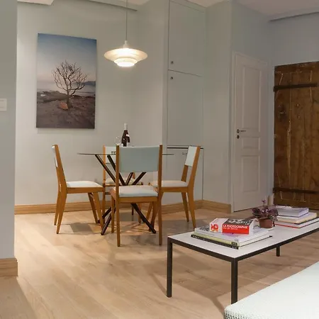 Apartamento Contemporary Saint Sauveur One Bedroom *